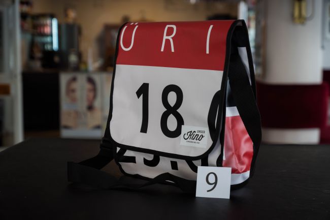 Tasche 9