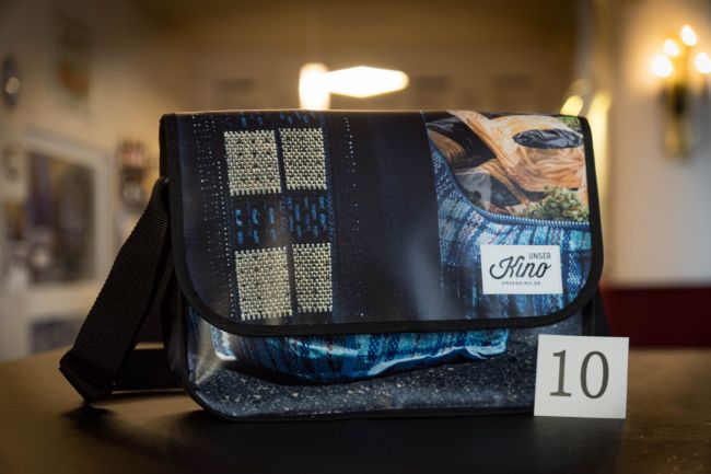 Tasche 10